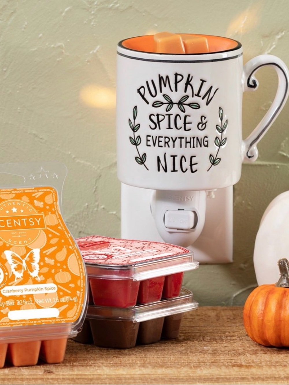 Scentsy - Pumpkin Spice & Everything Nice Mini Warmer - Picture 7 of 8